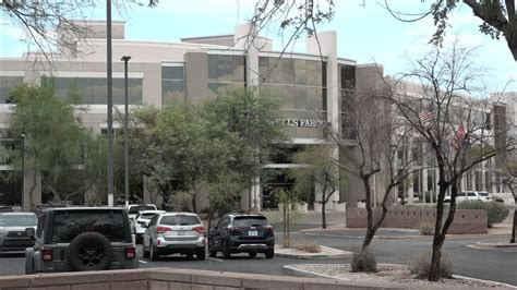 Wells Fargo worker found dead in office days later: AZ cops .